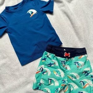Carter’s Swim Shirt/Short 18m Toddler Boy’s Set
